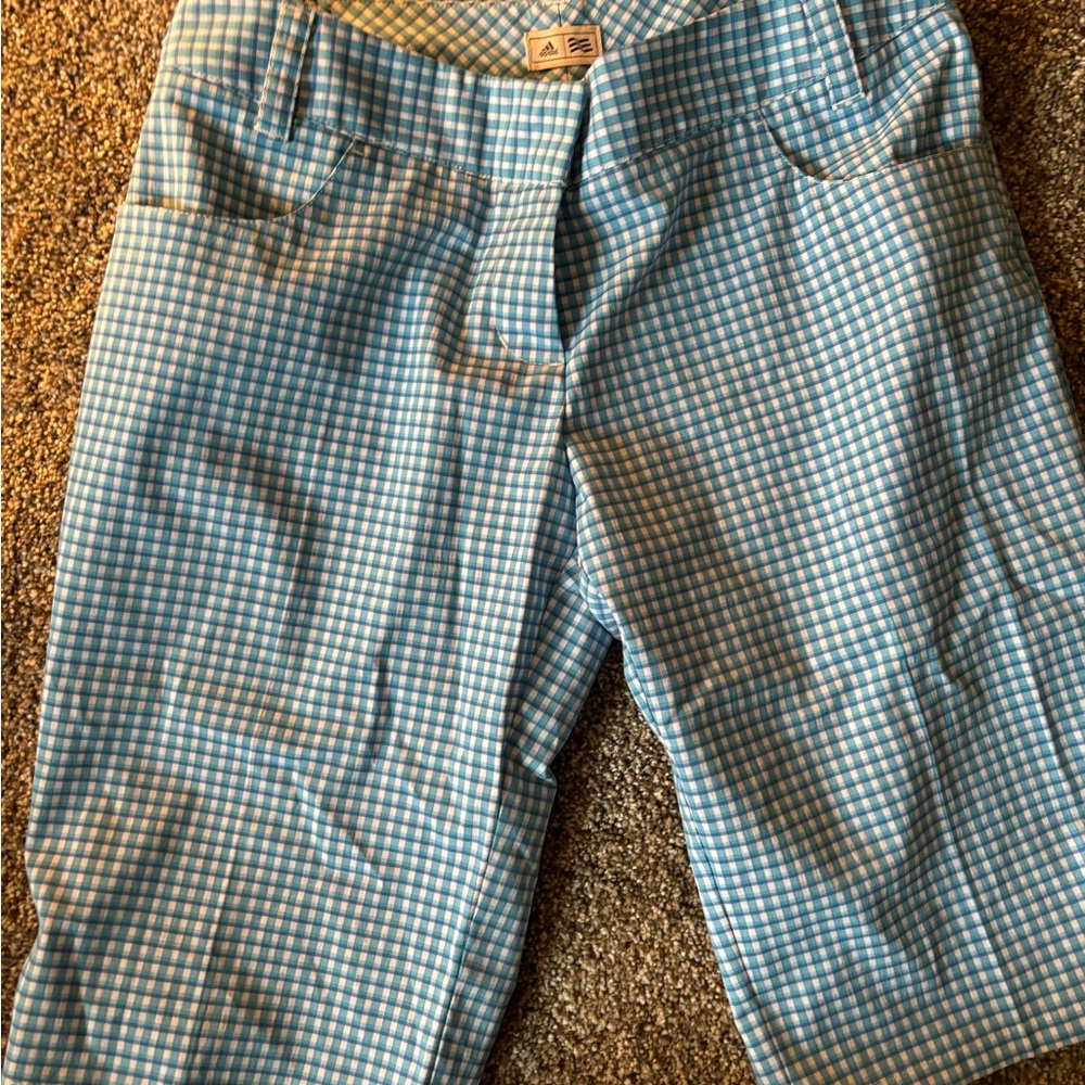 Women’s size 2 long Adidas golf short